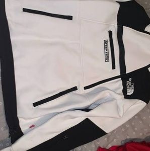 Supreme windbreaker